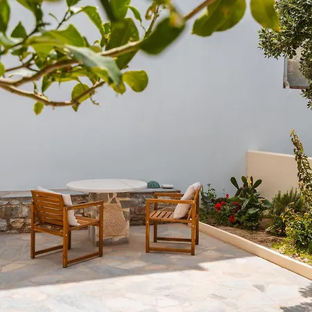 Rosabella * Naxos City